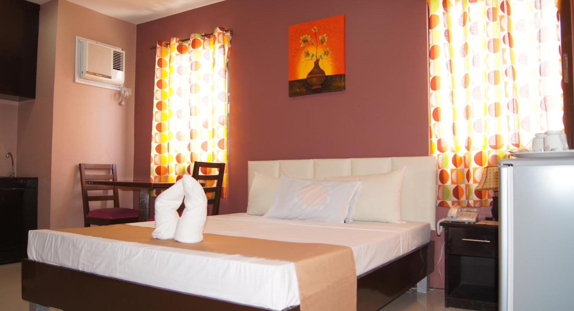 Staylite Tagbilaran City Room photo
