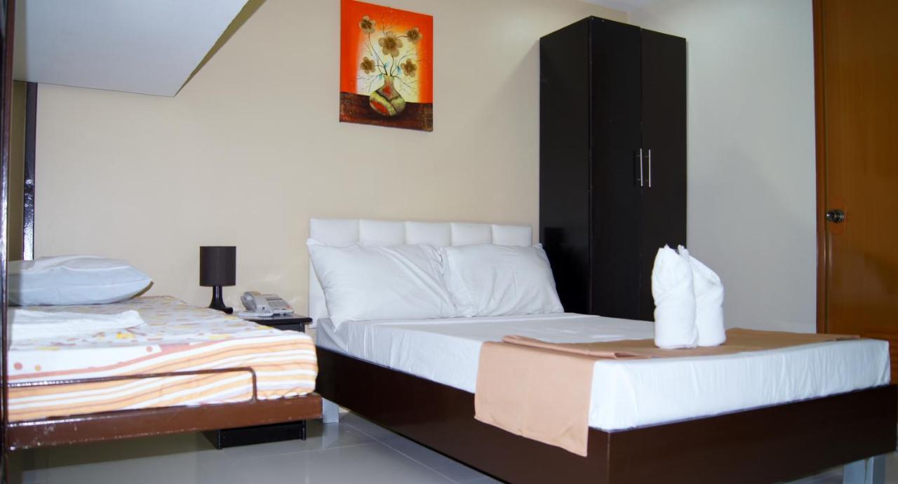 Staylite Tagbilaran City Room photo